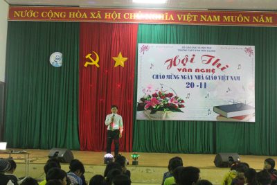 Văn nghệ chào mừng ngày Nhà Giáo Việt Nam